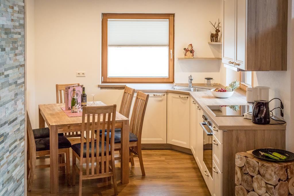 Zugspitzchalets Biberwier Rom bilde